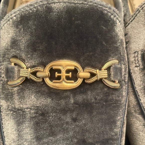 Elegant Sam Edelman Denim-Gray Loafers with Gold Detailing size 7 - Picture 9 of 10